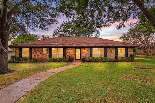 4345 Rota Cir, Fort Worth, TX, 76133-5472 | Card Image