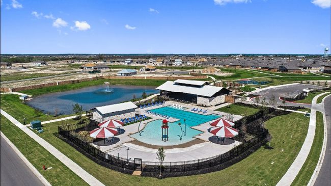 Drone / aerial view of a pool area | Image 20