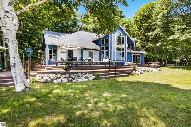 3485 N West Torch Lake Dr, House other with 5 bedrooms, 4 bathrooms and null parking in Kewadin MI | Image 5