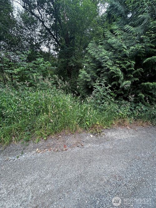 14701 223rd Ave Ne, Woodinville, WA, 98077 | Card Image
