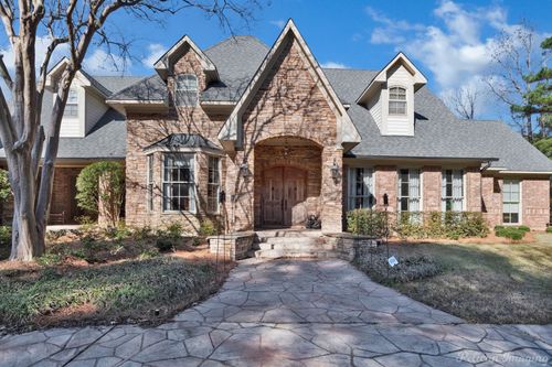 1330 Forest Creek Dr, Shreveport, LA, 71115-9549 | Card Image