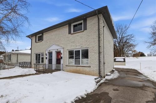 85 Elm St, Simcoe, ON, N3Y3B7 | Card Image