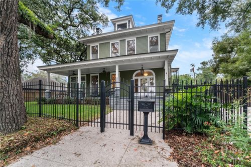 121 E Victory Dr, Savannah, GA, 31405-2146 | Card Image