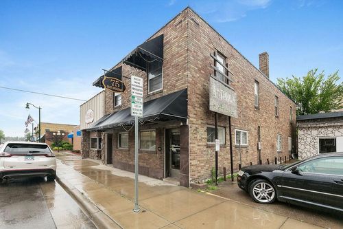 75 E Broadway, Little Falls, MN, 56345-3045 | Card Image