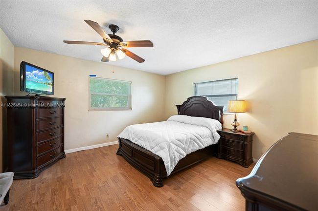 6905 Nw 73 Rd St, House other with 2 bedrooms, 2 bathrooms and null parking in Tamarac FL | Image 13