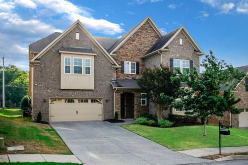 5219 Giardino Dr, Mount Juliet, TN, 37122-4265 | Card Image