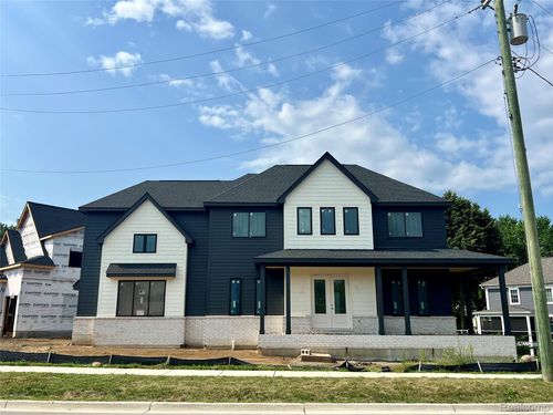 8065 3rd St, Dexter, MI, 48130-1010 | Card Image