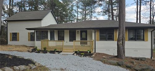 2541 Winding Lake Trl Ne, Conyers, GA, 30012-2493 | Card Image