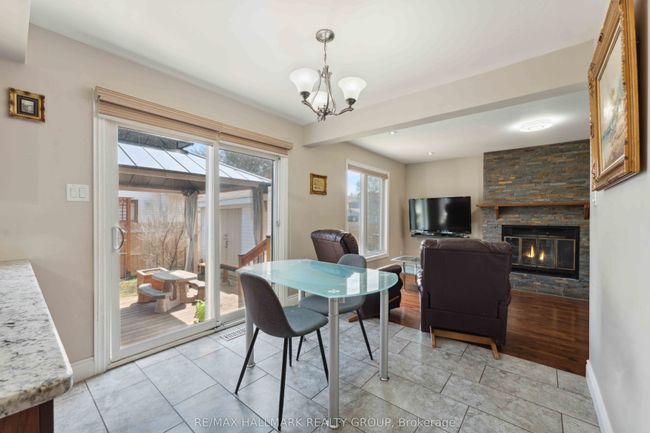 1426 Larkhaven Cres, House other with 3 bedrooms, 4 bathrooms and 4 parking in Orleans ON | Image 10