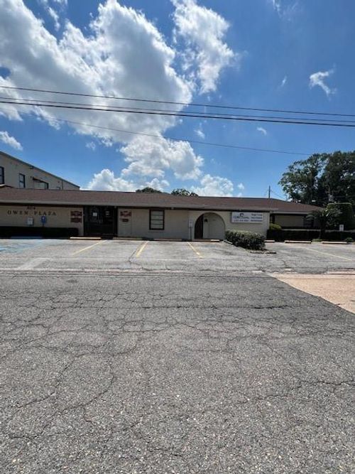 804 & 808 N Causeway Boulevard, Metairie, LA, 70001 | Card Image
