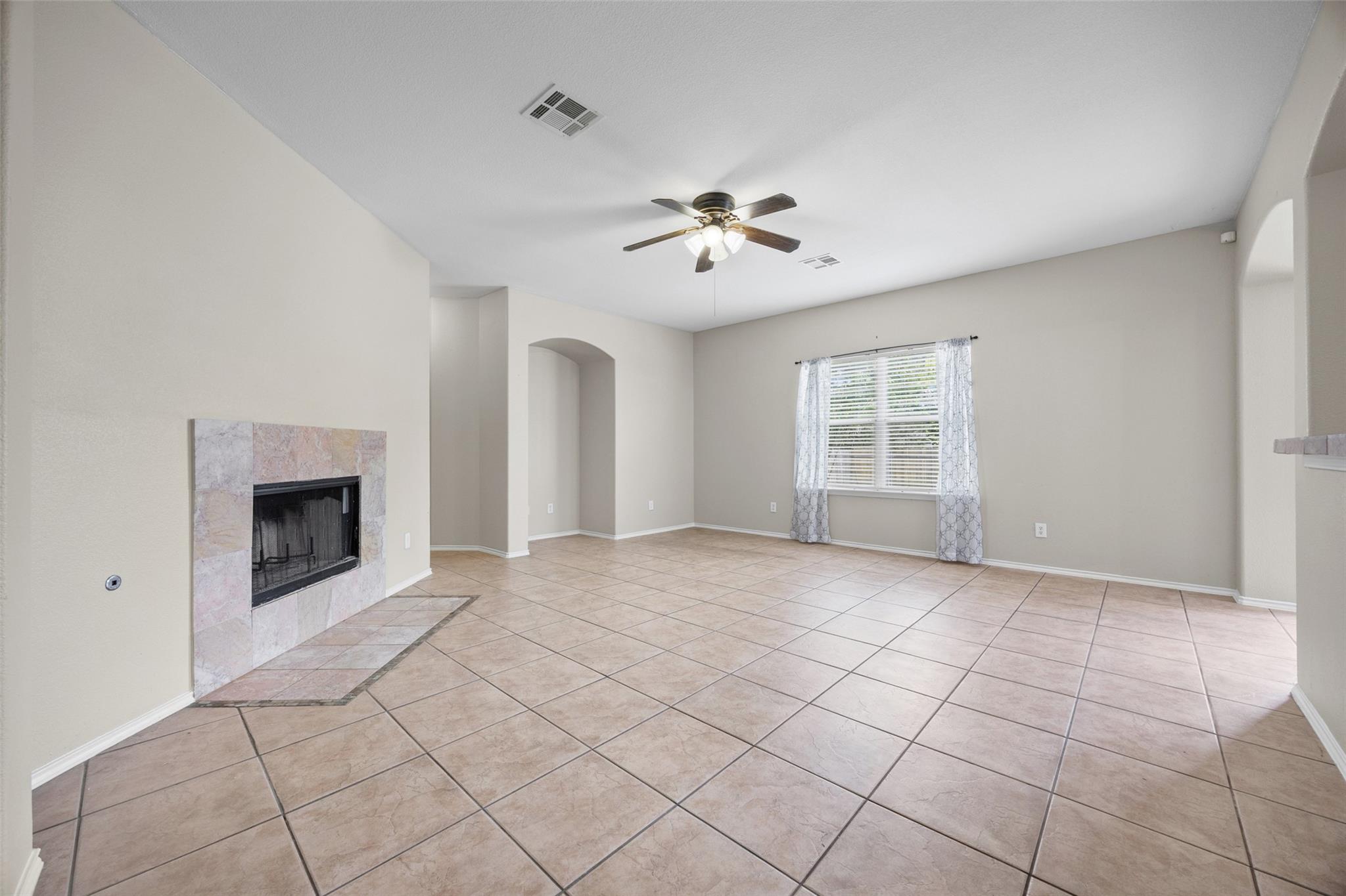 Residential Lease in Pflugerville 5