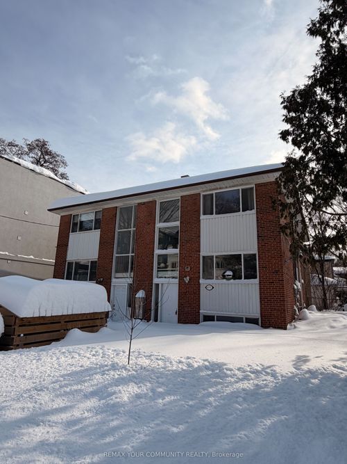 451 Leslie St, Toronto, ON, M4M3E5 | Card Image