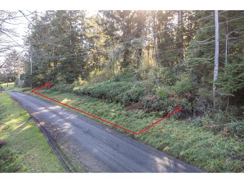 6300 Se Quay Pl, LincolnCity, OR, 97367 | Card Image