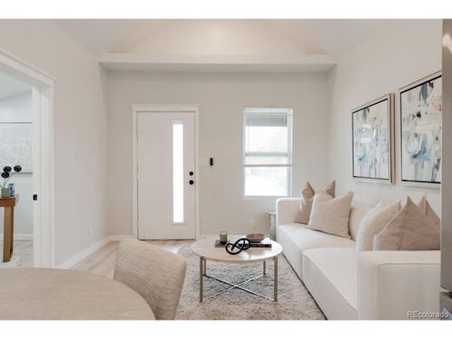 1827 W 47th Ave, Denver, CO, 80211-1243 | Card Image