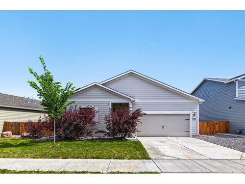 524 Evans Ave, Keenesburg, CO, 80643-9086 | Card Image