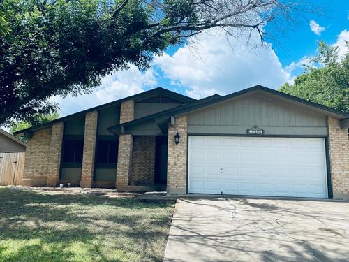 1702 Goodson Ln, Round Rock, TX, 78664-3707 | Card Image