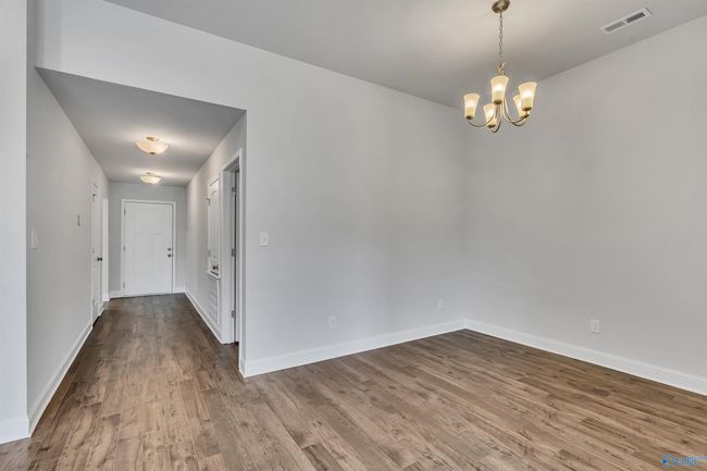 6105 Eagle Point Cir Se, House other with 3 bedrooms, 2 bathrooms and null parking in Owens Cross Roads AL | Image 14
