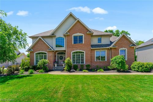 1325 Fox Den Trl, Canfield, OH, 44406-8312 | Card Image