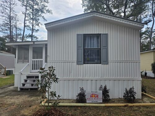 491 Clubhouse Rd, Murrells Inlet, SC, 29576-8165 | Card Image