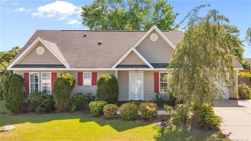 105 S Buttress Dr, Fuquay Varina, NC, 27526-6858 | Card Image