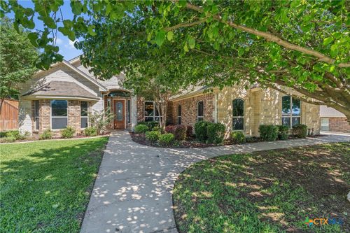 8006 Ridgeway Ct, Nolanville, TX, 76559-4712 | Card Image
