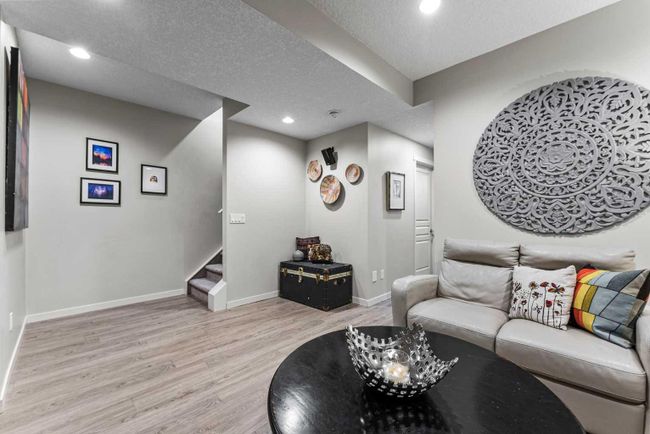 655 Mahogany Boulevard Se, Home with 4 bedrooms, 3 bathrooms and 2 parking in Calgary AB | Image 24