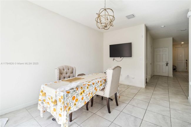 25037 Sw 114 Th Ct, Townhouse with 3 bedrooms, 3 bathrooms and null parking in HOMESTEAD FL | Image 15
