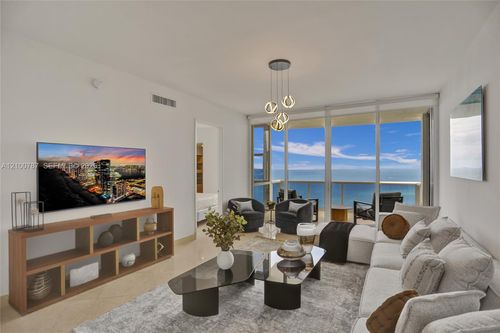 3504-18101 Collins Ave, Sunny Isles Beach, FL, 33160-3388 | Card Image