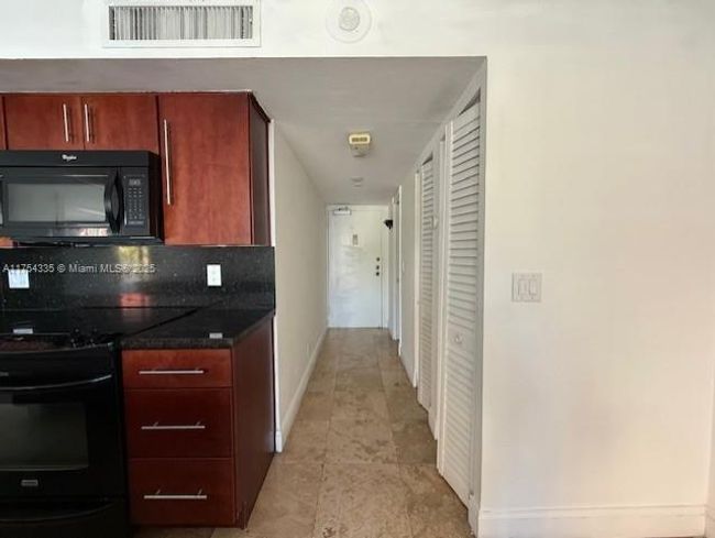 APT-4A - 200 Se 15 Th Rd, Condo with 1 bedrooms, 2 bathrooms and null parking in Miami FL | Image 11