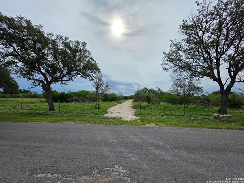 000 County Road 312, D Hanis, TX, 78850 | Card Image