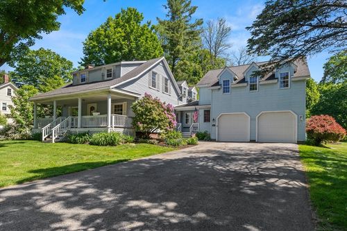 82 Maple St, West Newbury, MA, 01985-1503 | Card Image