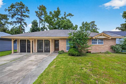 7713 Yoe St, Houston, TX, 77016-3950 | Card Image