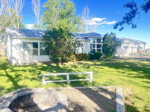 585 S Center St, Escalante, UT, 84726-7721 | Card Image