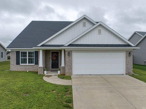 8150 Edenton Dr, Evansville, IN, 47715-8324 | Card Image