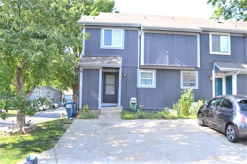 6610 Charles St, Shawnee, KS, 66216-2786 | Card Image