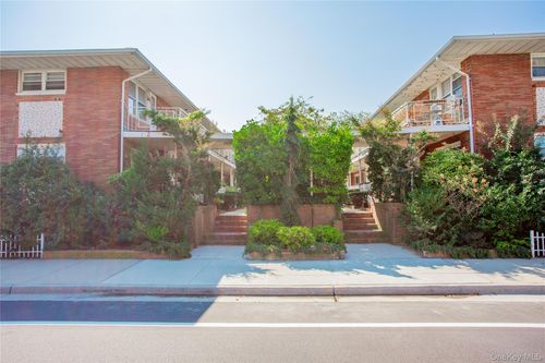 202-330 E Broadway, Long Beach, NY, 11561-4323 | Card Image