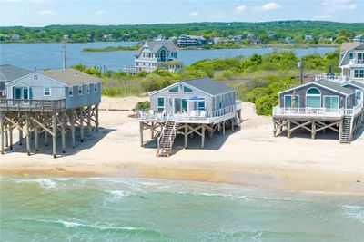 142 Green Hill Ocean Drive, House other with 3 bedrooms, 1 bathrooms and 5 parking in South Kingstown RI | Image 1