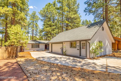 1920 W University Heights Dr N, Flagstaff, AZ, 86005-8546 | Card Image