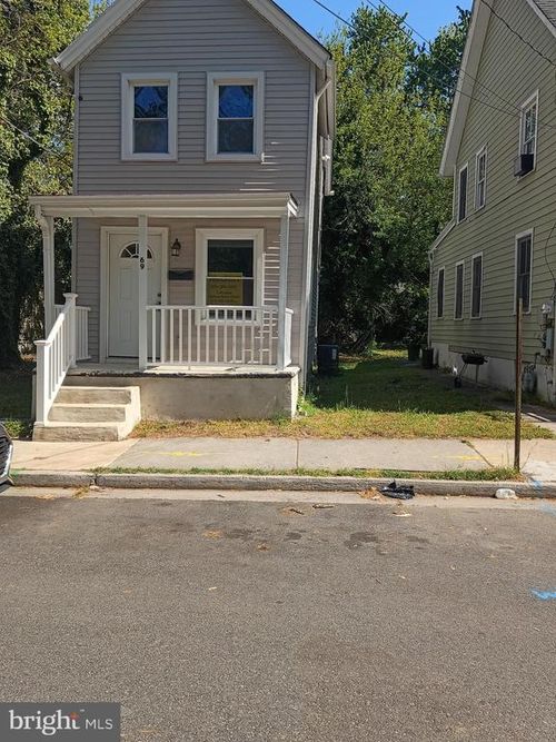 69 Carpenter St, SALEM, NJ, 08079-1304 | Card Image