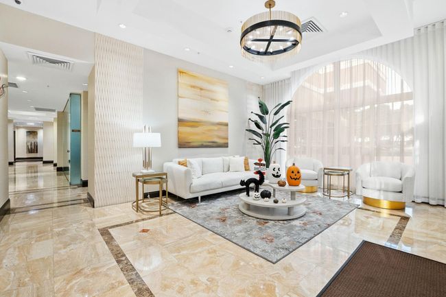APT-1101 - 2001 N Ocean Blvd, Condo with 3 bedrooms, 3 bathrooms and null parking in Fort Lauderdale FL | Image 31
