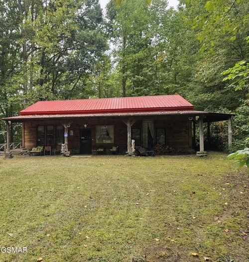 2271 Gibson Hollow Road, Sevierville, TN, 37876 | Card Image