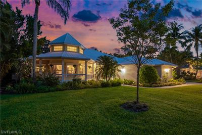 Evening at 12341 McGregor Palms | Image 1