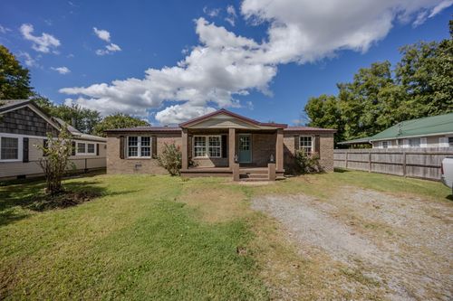 509 E Grizzard St, Tullahoma, TN, 37388-3713 | Card Image