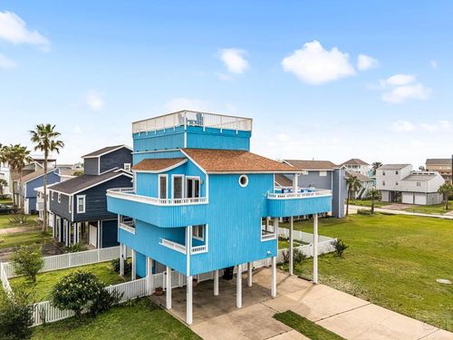 13649 Pirates Beach Blvd, Galveston, TX, 77554 | Card Image