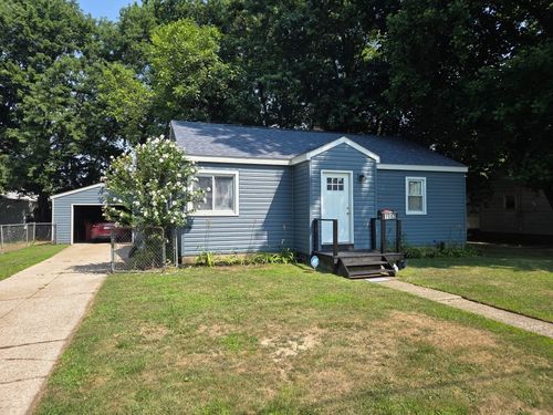 1912 E 8th St, Erie, PA, 16511-1805 | Card Image