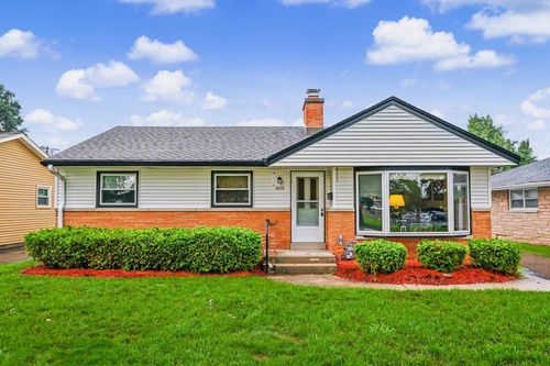 4036 N 81st Street, Milwaukee, WI, 53222 | Card Image