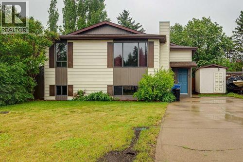 35 Gish St, Red Deer, AB, T4P2N6 | Card Image