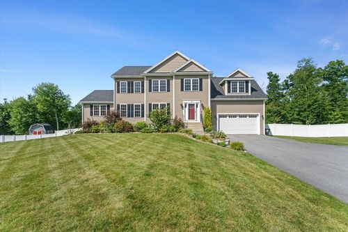 37 Turner Farm Rd, Uxbridge, MA, 01569-2175 | Card Image