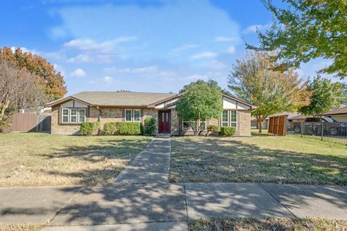 2304 Twilight Cir, Plano, TX, 75093-3834 | Card Image
