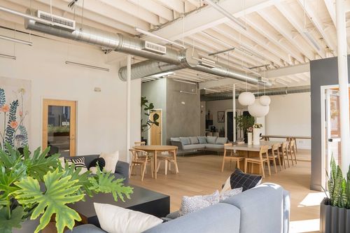 281 Concord Ave, Cambridge, MA, 02138-1336 | Card Image